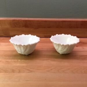 INDIANA GLASS pair of candle holders or condiment bowls.